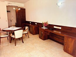 Raja Beach Hotel