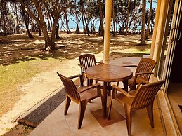 Raja Beach Hotel