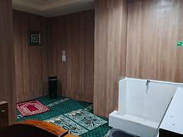 Grand Batik Inn