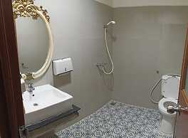 Grand Batik Inn