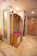 Koa D'Surfer Hotel
