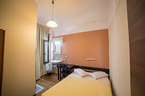 Tempi Hotel
