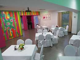 Hotel Ballet School