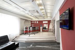 Hotel N