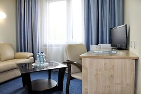 East Time Hotel