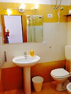 Marina ResArt B&B