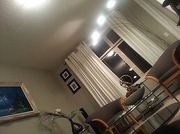 Pinnacle Inn & Suites Aspen