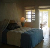 Yellow Bird Villa