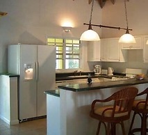 Yellow Bird Villa