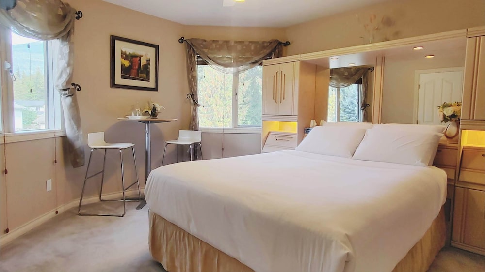 Cornerstone Bed and Breakfast