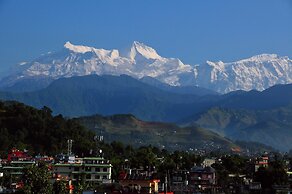 Hotel Crown Himalayas