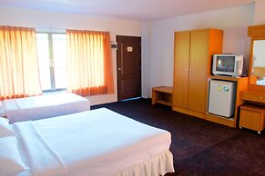 Sichang Shine Khao Resort