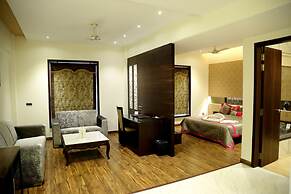 Hotel The Royal Bharti