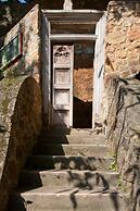 The Kandy Samadhi Centre