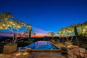 The b Ranong Trend Hotel