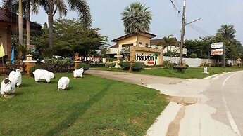 Palm Sweet Resort