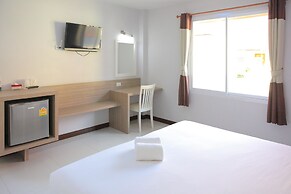 Pueanjai Resort and Restuarant