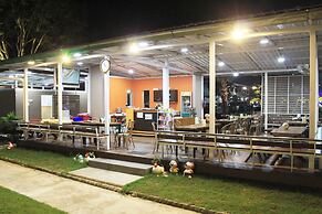 Pueanjai Resort and Restuarant