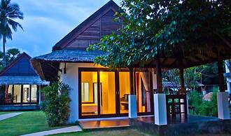 Nana Beach Hotel