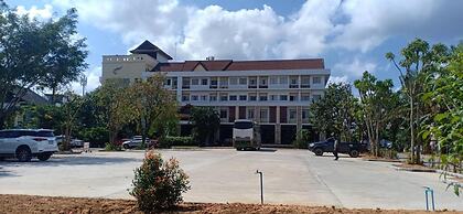 Nana Buri Hotel