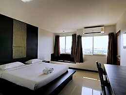 Nana Buri Hotel