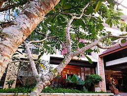 Nana Buri Hotel