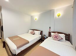 Talay Sai Hotel