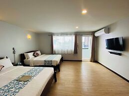 Talay Sai Hotel