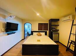 Talay Sai Hotel