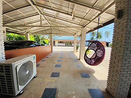 Talay Sai Hotel