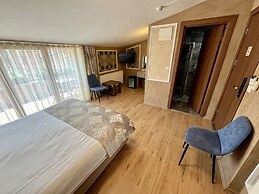 Meydan Suites