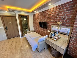 Meydan Suites