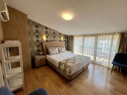 Meydan Suites