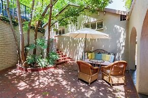Pumleni Guesthouse