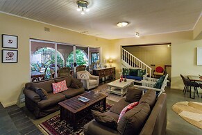 Pumleni Guesthouse
