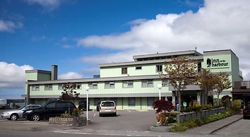 Inn On The Harbour