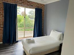 Gosford Inn Motel
