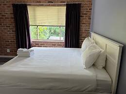 Gosford Inn Motel