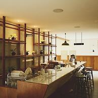 Oliver's Hostelry