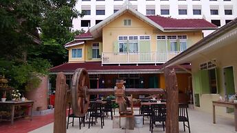 Panida Suite