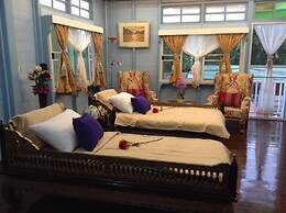 Panida Suite