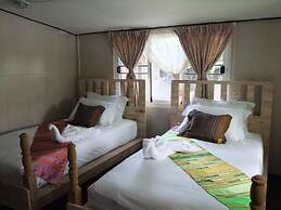 Panida Suite