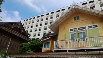 Panida Suite