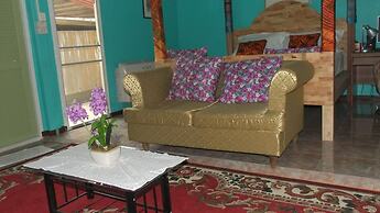 Panida Suite