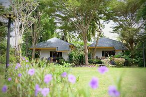 Saphli Villa Beach Resort