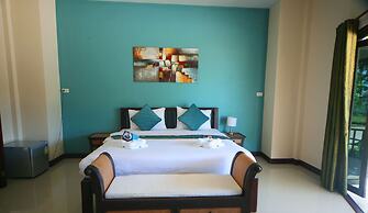 Saphli Villa Beach Resort