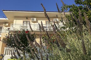 Julia Studios