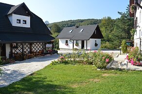 Plitvice Miric Inn