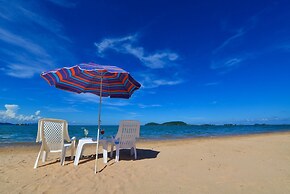Starlight Beach Resort Chumphon