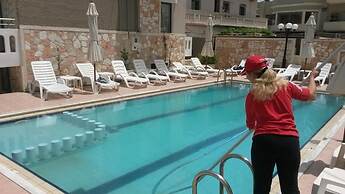 Mandy Suites